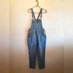 Universal Thread high-rise Overalls - size 6